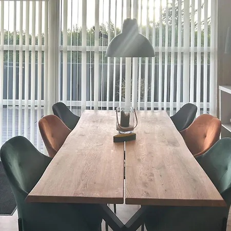 Feriehus Amazing In With Wifi